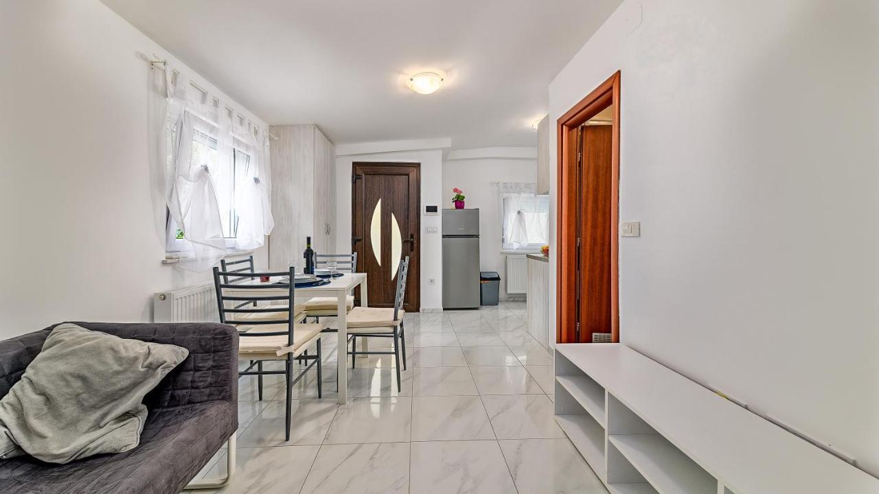 Charlie Apartments, Self Check-In Загреб Екстер'єр фото